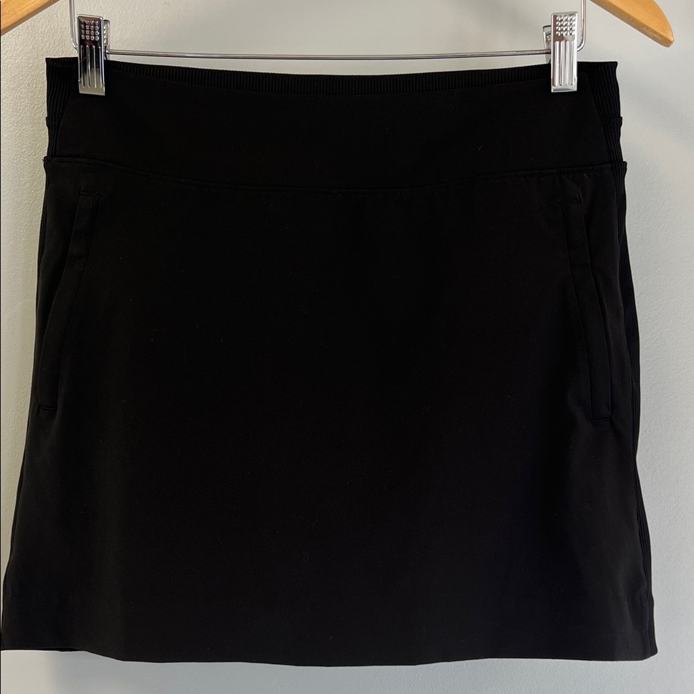 Classic Black Stretch Skort Sz S